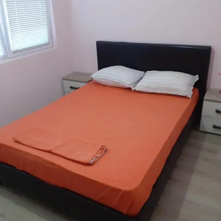 Varna Beach فارنا